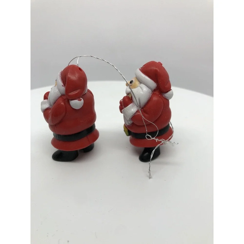 2 Adorable Santa Claus Ornaments Eating Milk And Cookies Holiday Decorating‎